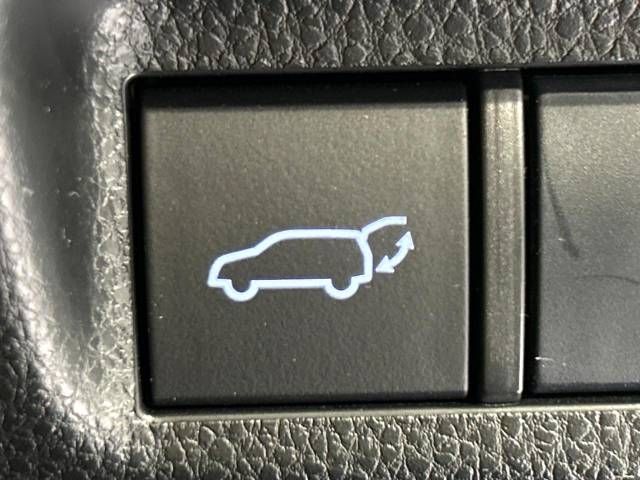 Toyota RAV4 2021-06 20346-5