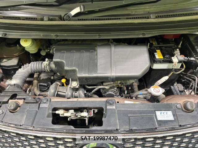 Nissan DAYZ ROOX 2018-01 296238-18