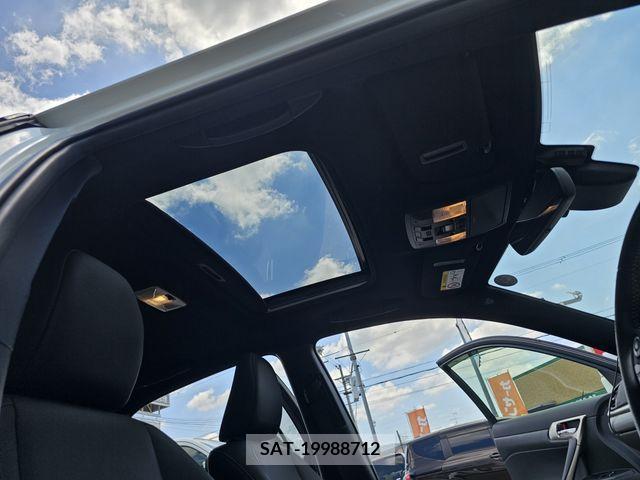 Lexus CT 2019-07 353928-13