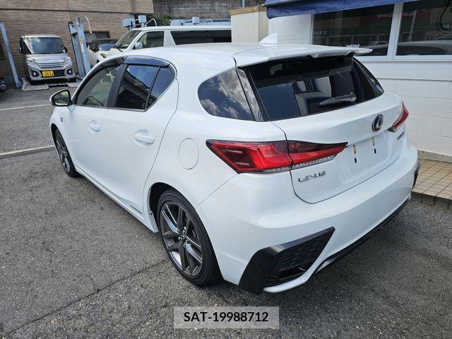 Lexus CT 2019-07 353928-4