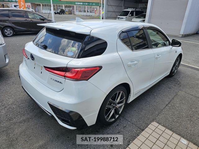 Lexus CT 2019-07 353928-3
