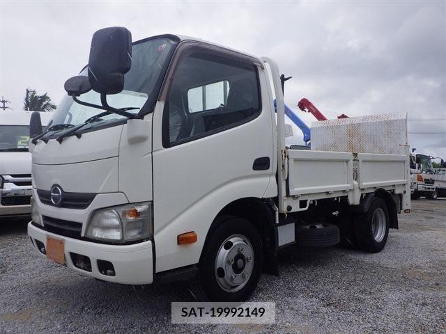Hino DUTRO 2015-06 352129-3
