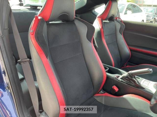 Toyota 86 2019-10 337640-9