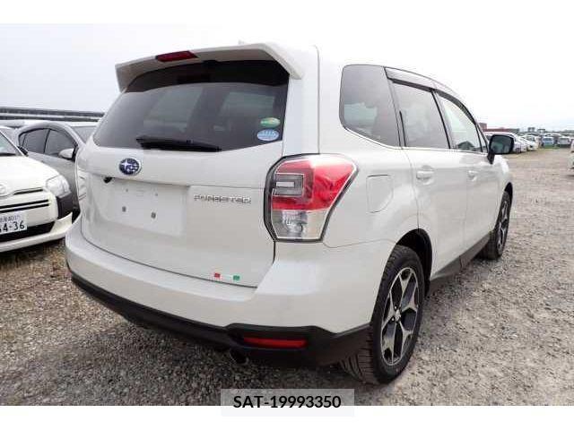 Subaru FORESTER 2017-06 270194-1