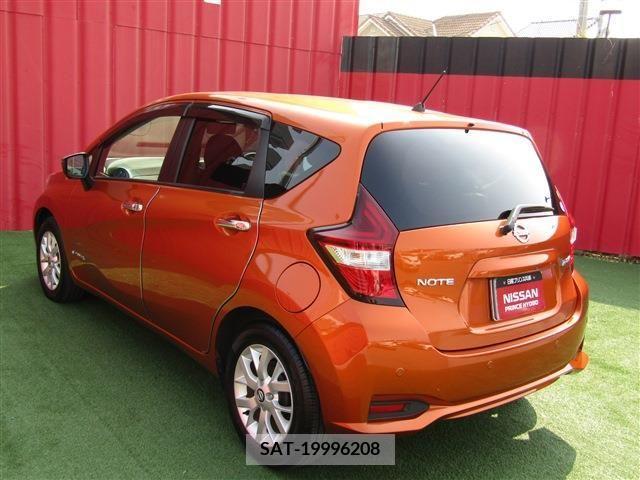 Nissan NOTE 2019-05 213388-1