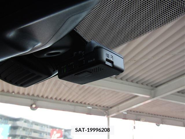 Nissan NOTE 2019-05 213388-17