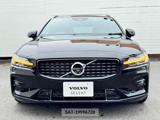 Volvo V60 2022-03 335396-5