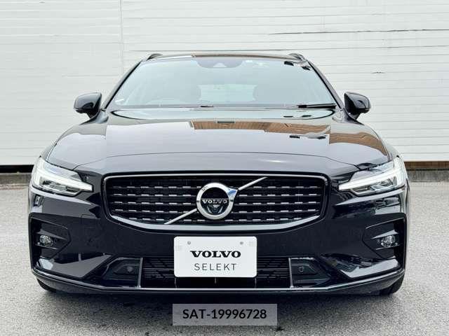 Volvo V60 2022-03 335396-1