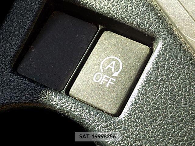 Toyota AURIS 2013-02 209627-5