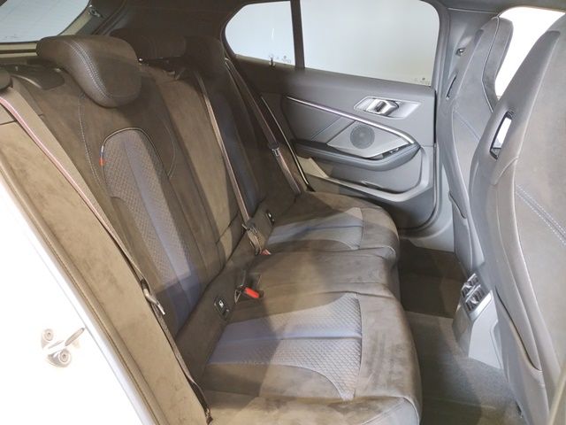Bmw 1 SERIES 2022-01 192983-4