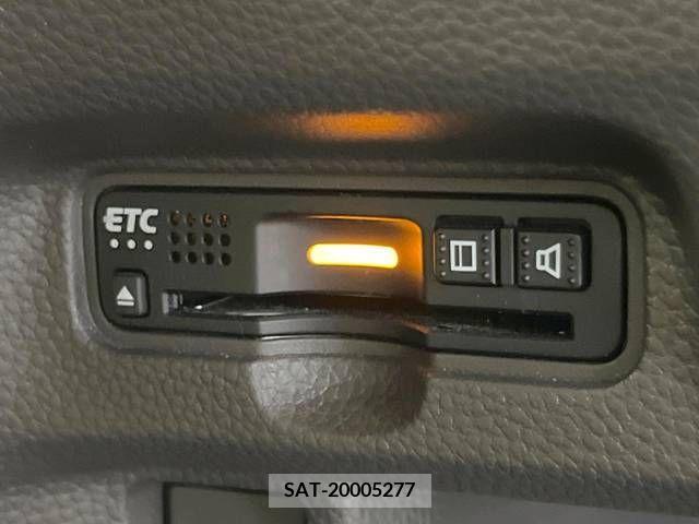 Honda N BOX 2019-06 364613-7