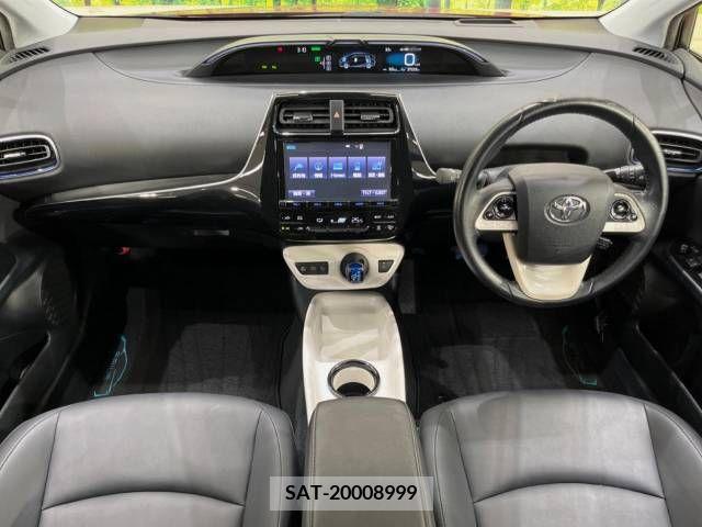 Toyota PRIUS 2016-12 382298-1