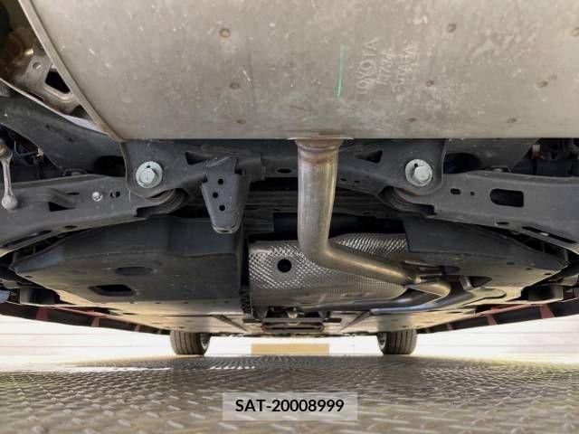 Toyota PRIUS 2016-12 382298-19