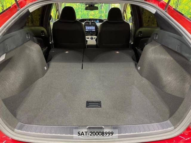 Toyota PRIUS 2016-12 382298-10