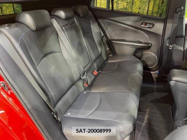 Toyota PRIUS 2016-12 382298-9