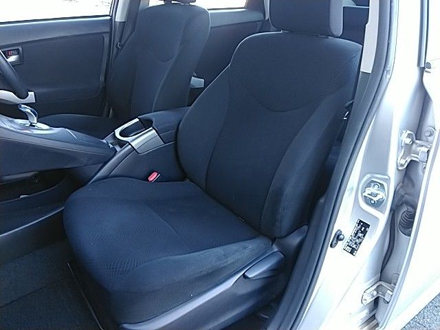 Toyota PRIUS 2013-12 196725-10