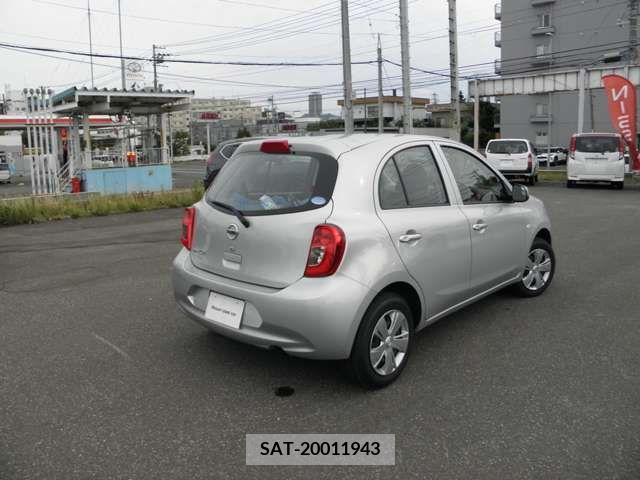 Nissan MARCH 2015-05 363203-1
