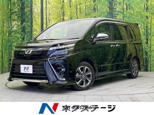 Toyota VOXY 2018-04 370364-0