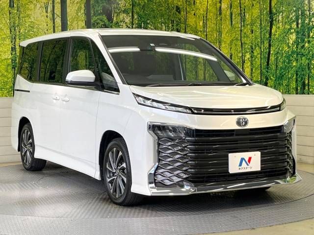 Toyota VOXY 2023-04 184468-16