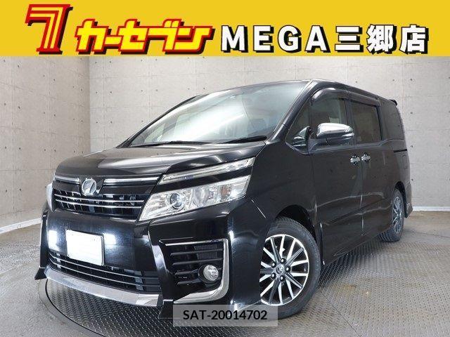 Toyota VOXY 2015-10 370404-0