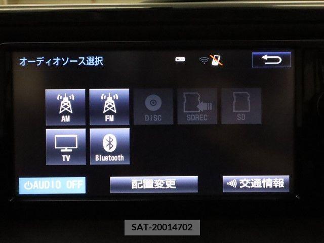 Toyota VOXY 2015-10 370404-17