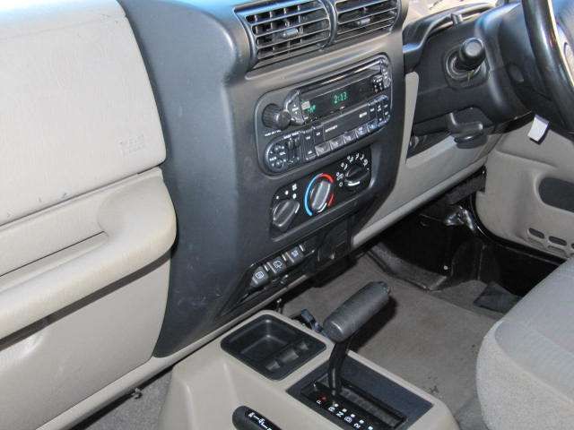 Jeep WRANGLER 2004-09 182195-15