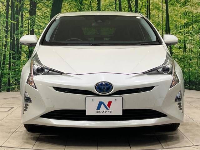 Toyota PRIUS 2016-08 186259-14