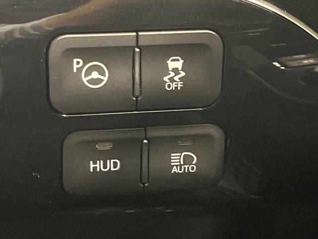 Toyota PRIUS 2016-08 186259-7