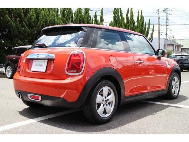 Bmw MINI 2019-06 183620-4
