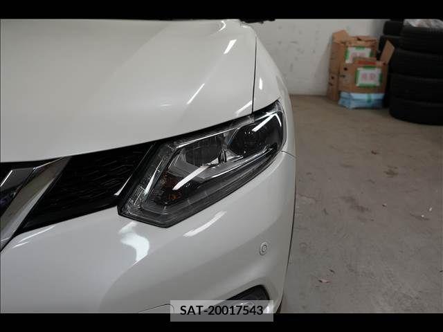 Nissan X-TRAIL 2015-07 325994-4