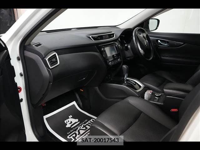 Nissan X-TRAIL 2015-07 325994-1