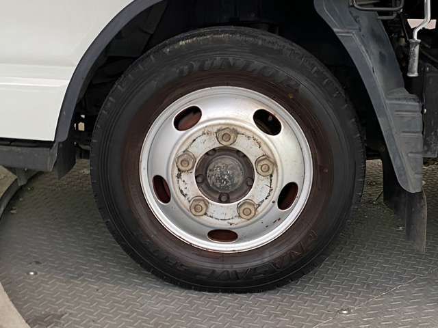 Mitsubishi CANTER 2017-10 15454-15