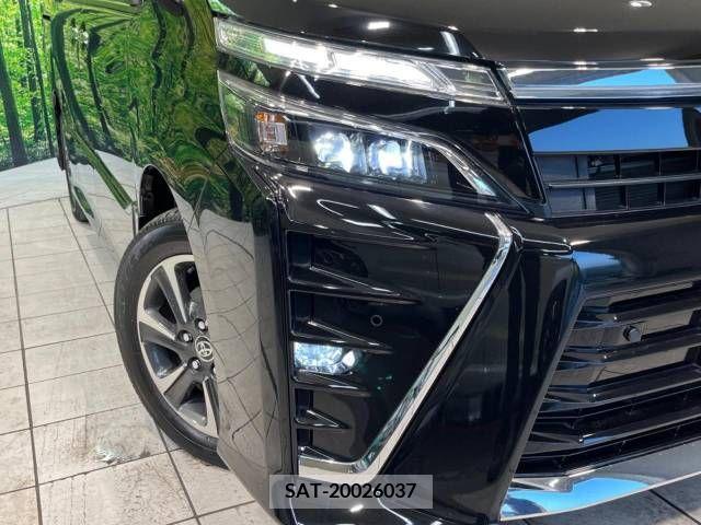 Toyota VOXY 2019-08 394958-13