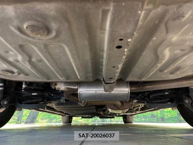 Toyota VOXY 2019-08 394958-18