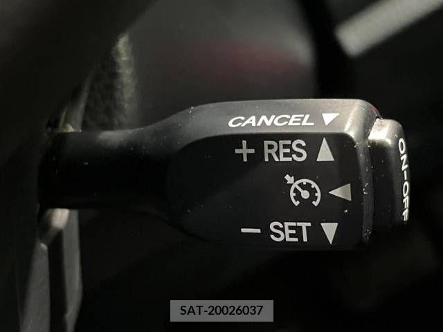Toyota VOXY 2019-08 394958-6
