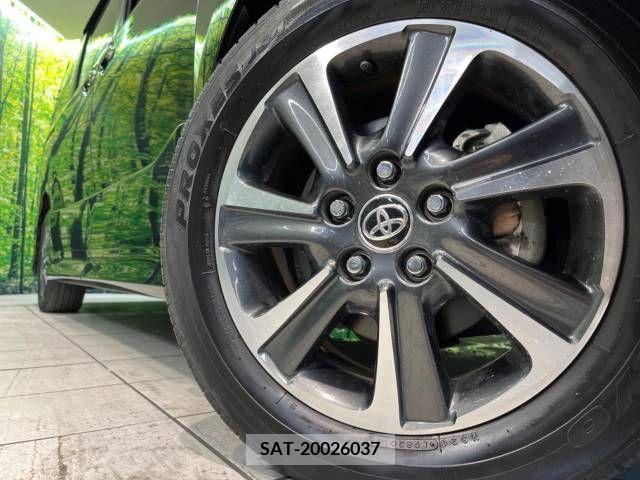 Toyota VOXY 2019-08 394958-14