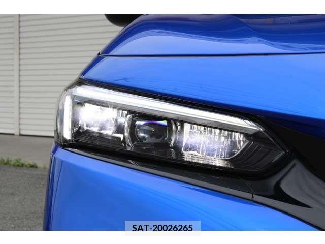 Honda CIVIC 2022-07 302702-11