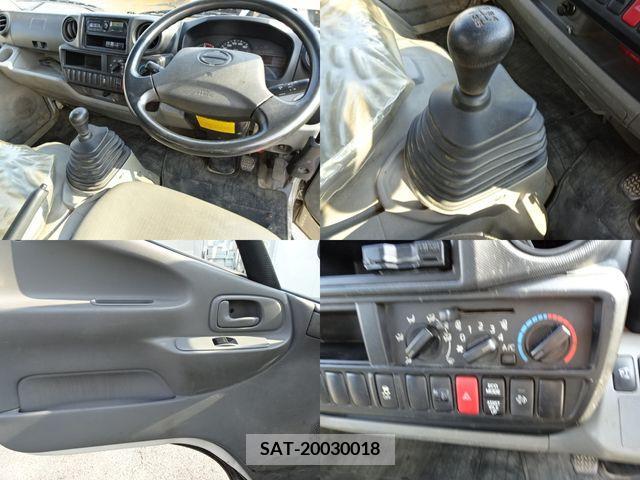 Hino DUTRO 2017-11 332153-13