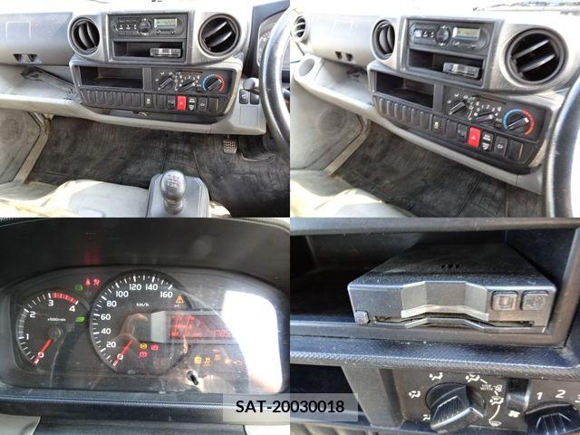 Hino DUTRO 2017-11 332153-12
