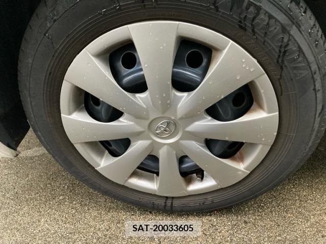 Toyota COROLLA AXIO 2012-01 390018-4