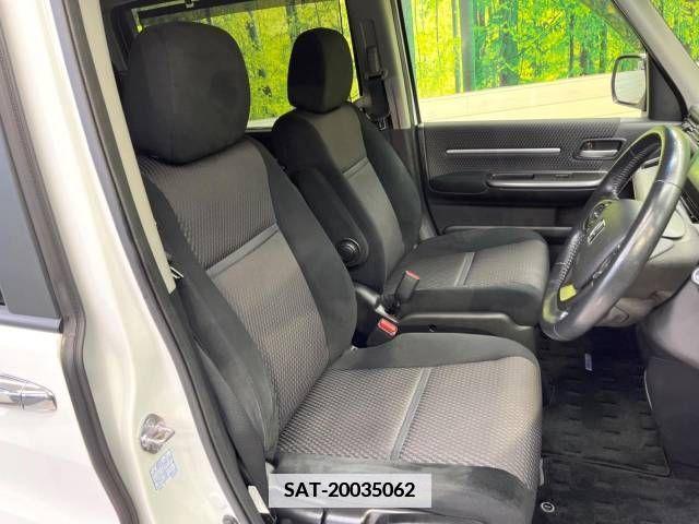 Honda e 2015-06 346437-8