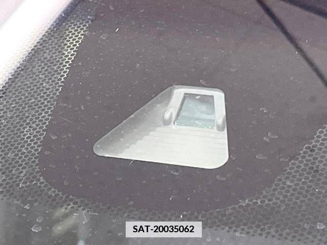 Honda e 2015-06 346437-3