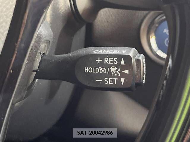 Toyota C-HR 2018-11 294892-5