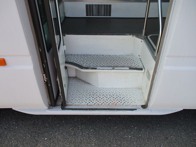 Nissan CIVILIAN BUS 2012-03 11008-7