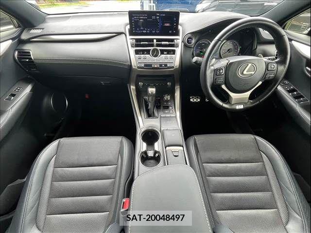 Lexus NX 2019-09 354001-1