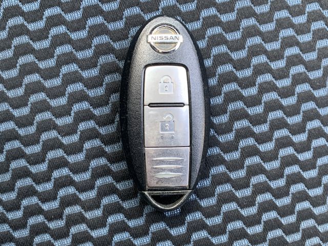 Nissan NOTE 2013-01 6044-18