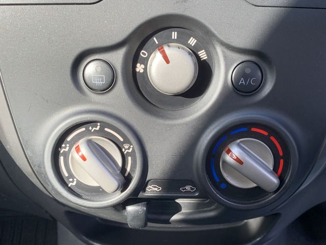 Nissan NOTE 2013-01 6044-16