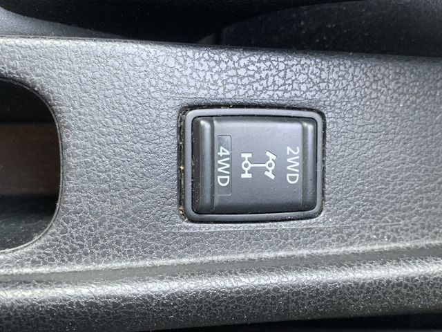 Nissan NOTE 2013-01 6044-19