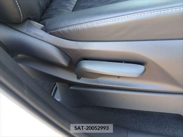 Toyota NOAH HYBRID 2023-02 322897-9