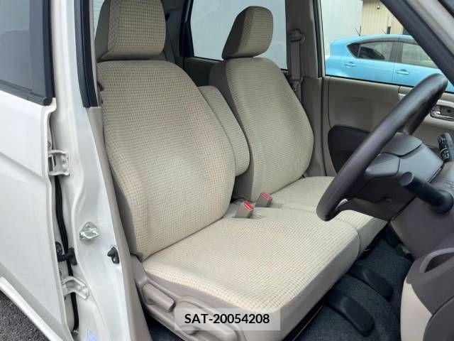 Honda N-ONE 2016-03 252543-12